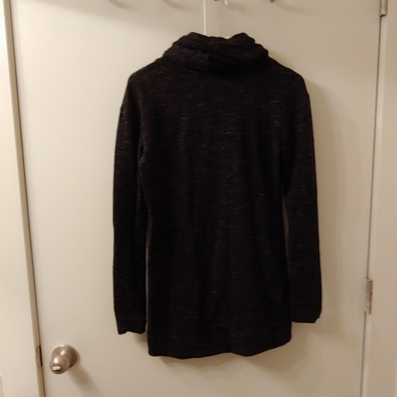 Sweater - Picture 3 of 3